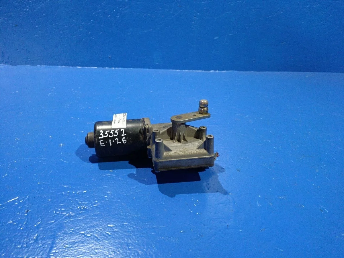 Мотор стеклоочистителя передний Citroen C4 I (2004—2014) LC LA 404638  Перед