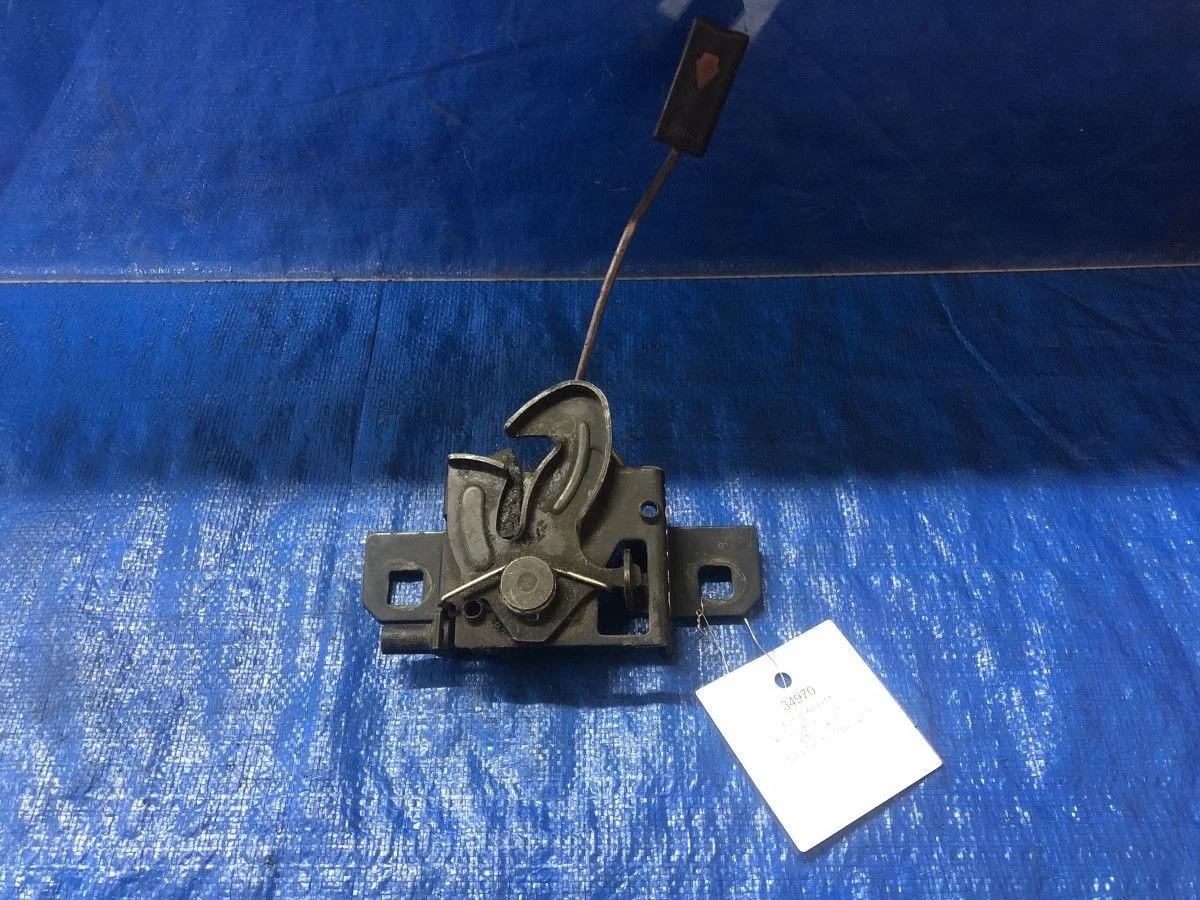 Замок капота Ford Galaxy I (1995—2000) WGR V191 7M3823509B