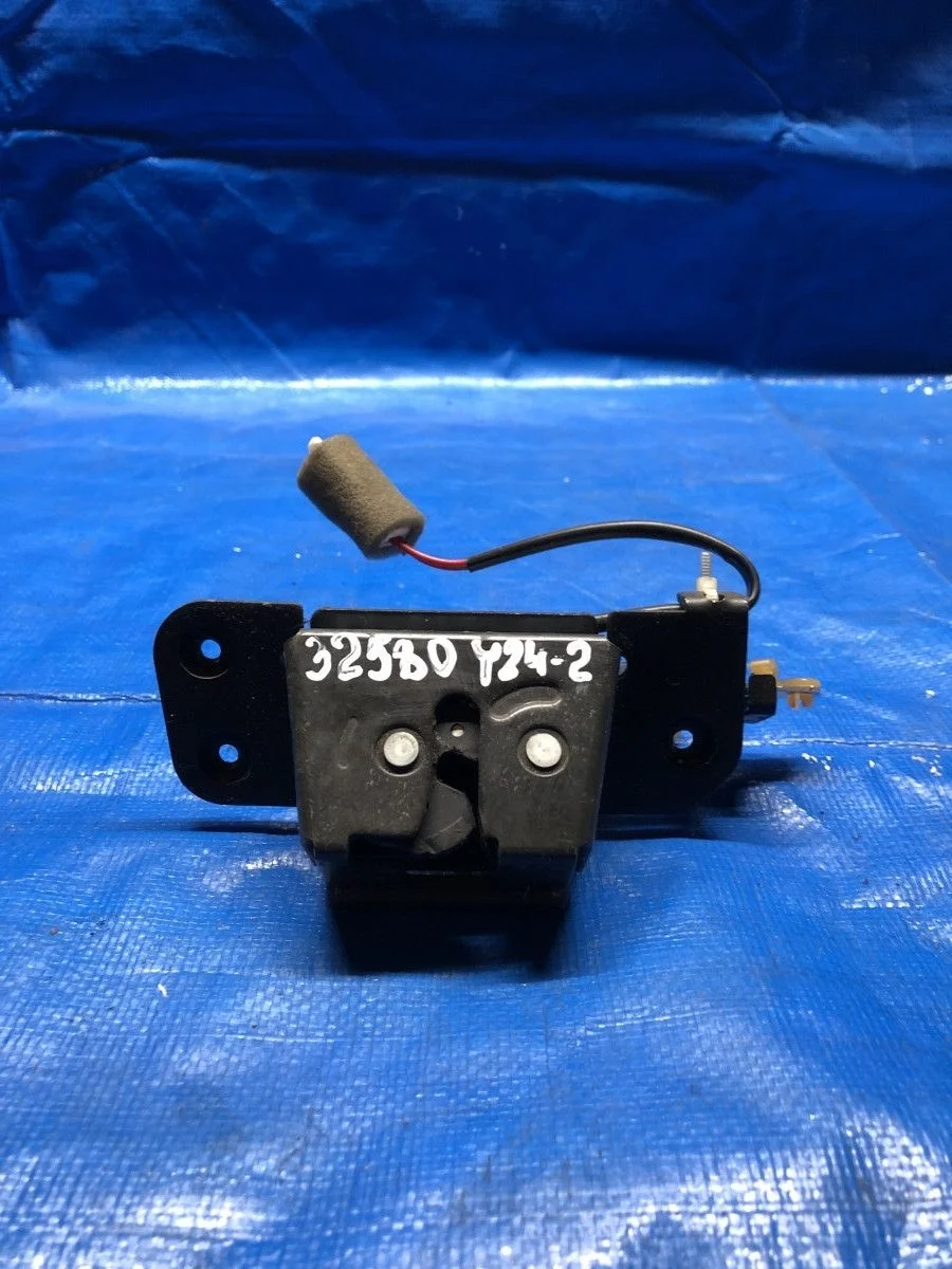 Замок багажника Chevrolet Lacetti I (2004—2013) XUUNF487J80034042 96425932