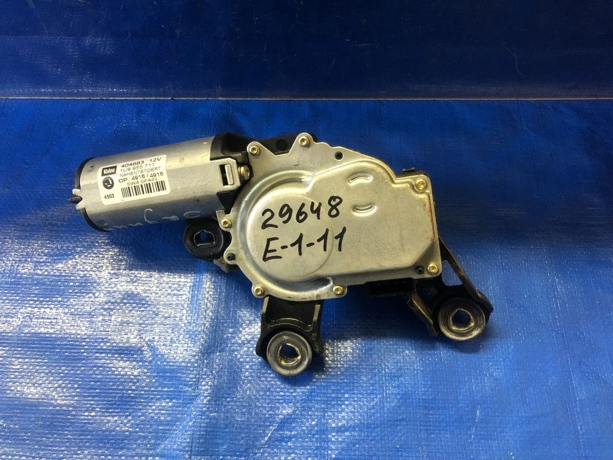 Мотор стеклоочистителя задний Skoda Octavia I рестайлинг (2000—2011) 1U2 1U5 A4 1U 1U9955711