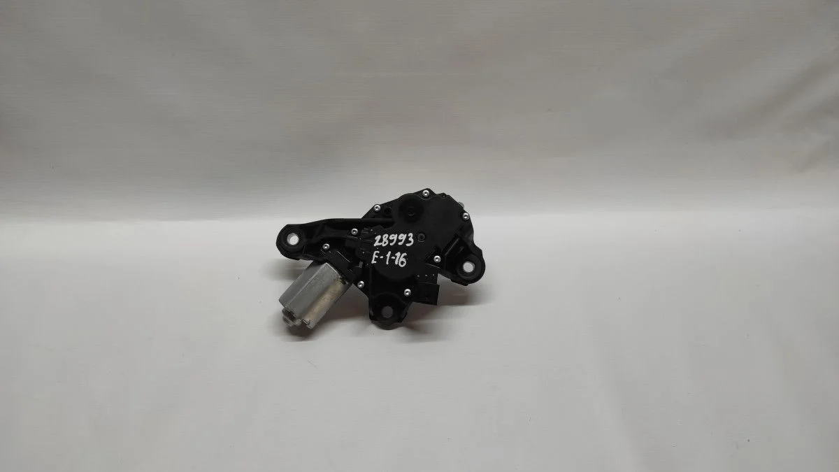 Мотор стеклоочистителя задний Nissan Qashqai I (2006—2010) J10 28710JD000  Зад