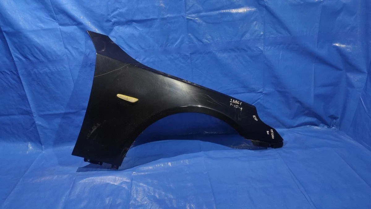 Крыло переднее правое BMW 5 серия E60/E61 (2002—2007) E60 E60N 41357111430 Право Перед