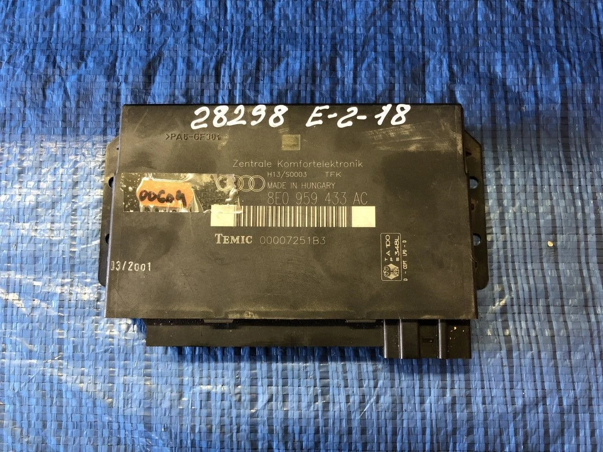 Блок комфорта Audi A4 B6 (2000—2006) 8E 8E5 8EC 8ED B6 8E0959433AC