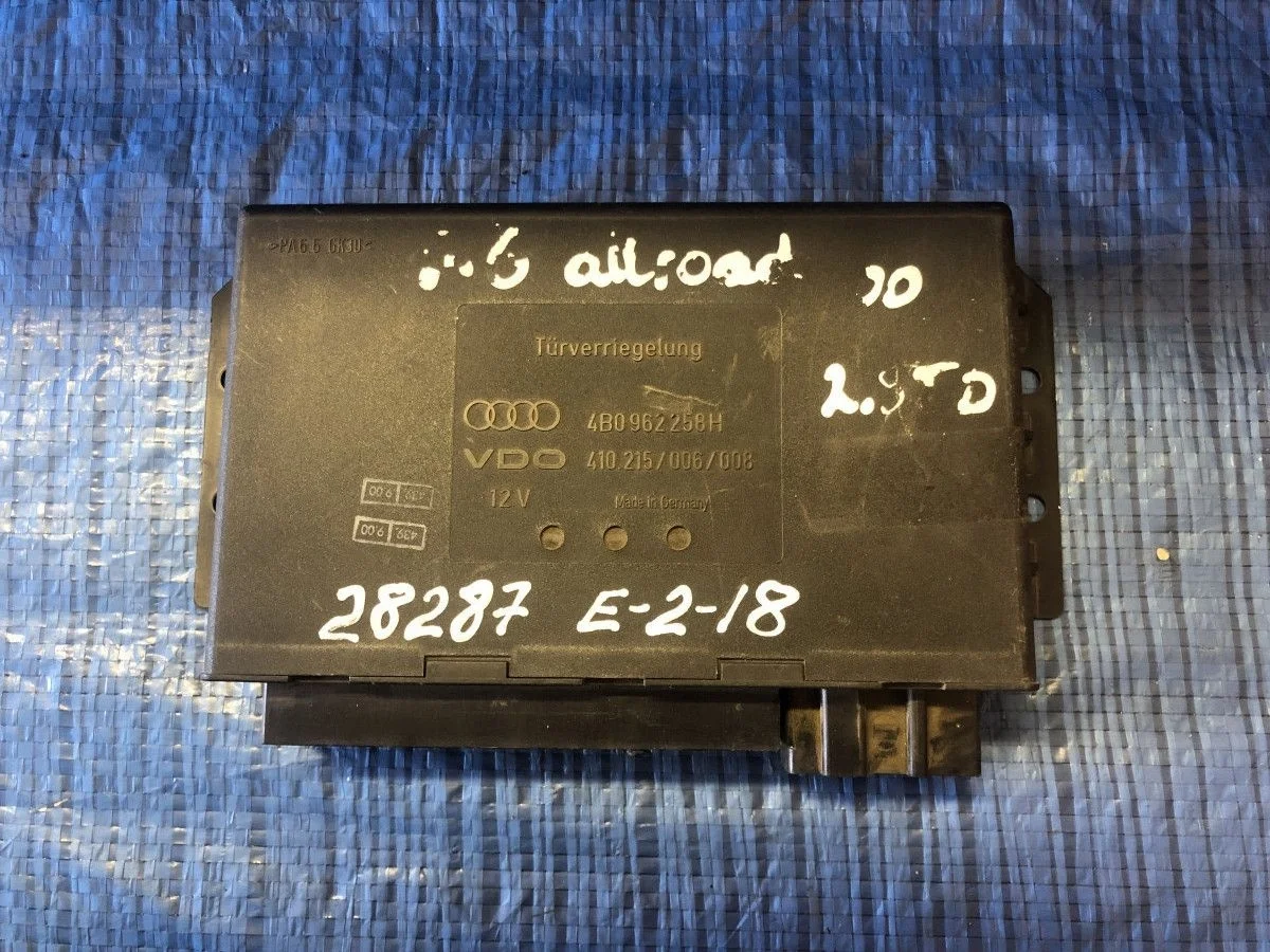 Блок комфорта Audi A6 C5 (1997—2001) 4B2 4B4 C5 4B0962258H