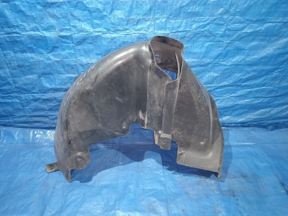 Подкрылок (локер) задний правый Volkswagen Polo V (2009—2015) 612 602 6C1 6RU810972 Право Зад