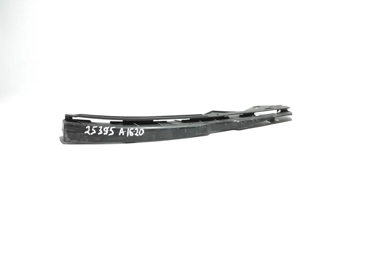 Кронштейн (крепление) фары правый Volvo S40 II (2004—2007) MS 30744957 Право Перед B5204T B5204 B5244 B5244T D4204T B4184 B4204S