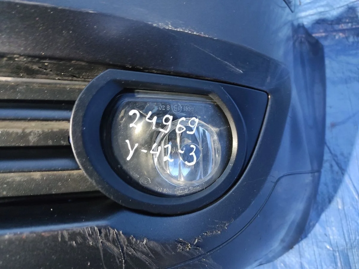 Фара противотуманная левая Audi A3 8P рестайлинг (2004—2008) 8P1 8P0941699A Лево Перед