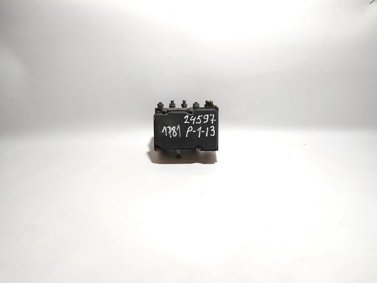 Блок (насос) ABS Nissan Note E11 рестайлинг (2008—2013)