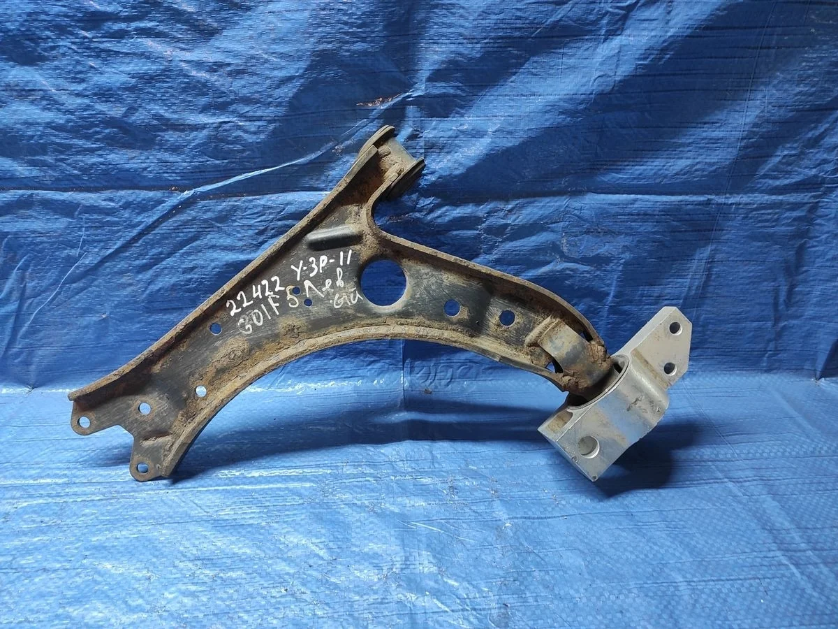 Рычаг передний левый нижний Volkswagen Golf Mk5 (2003—2009) 1K1 9B3 1K0407189E Лево Перед