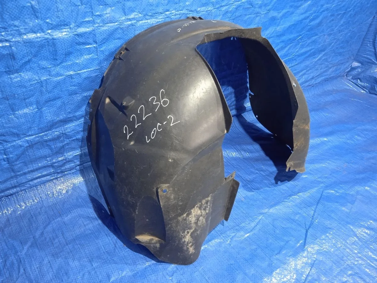 Подкрылок (локер) передний правый Volvo XC70 I (2000—2004) SZ58 SZ59 30655880 Право Перед