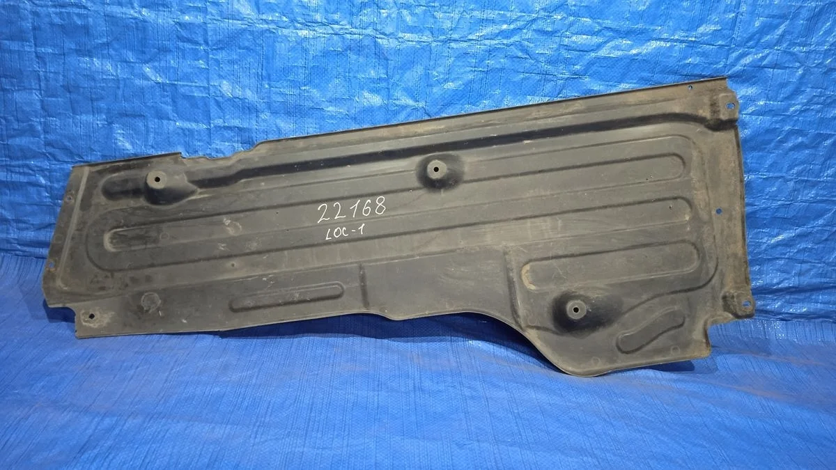 Защита днища правая Mercedes-Benz E-класс W211/S211 (2002—2006) W211 A2116190238 Право Перед M112 OM646 M271 OM647