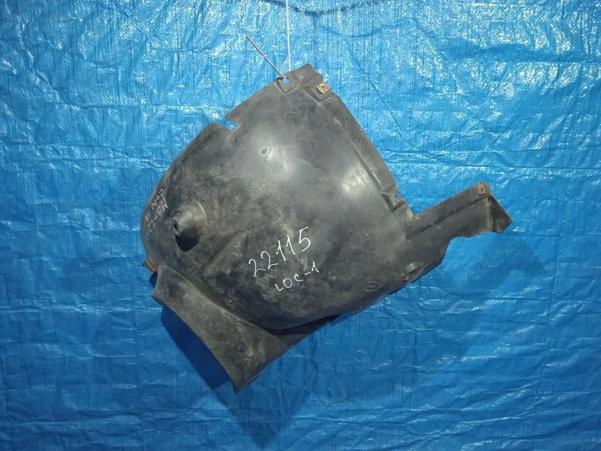 Подкрылок (локер) передний левый Mercedes-Benz C-класс W203/S203/CL203 (2000—2004) W203 A2038841322 Лево Перед