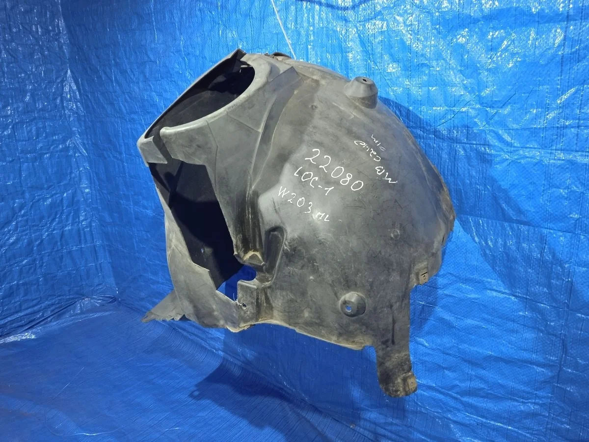 Подкрылок (локер) передний левый Mercedes-Benz C-класс W203/S203/CL203 (2000—2004) W203 A2038841122 Лево Перед