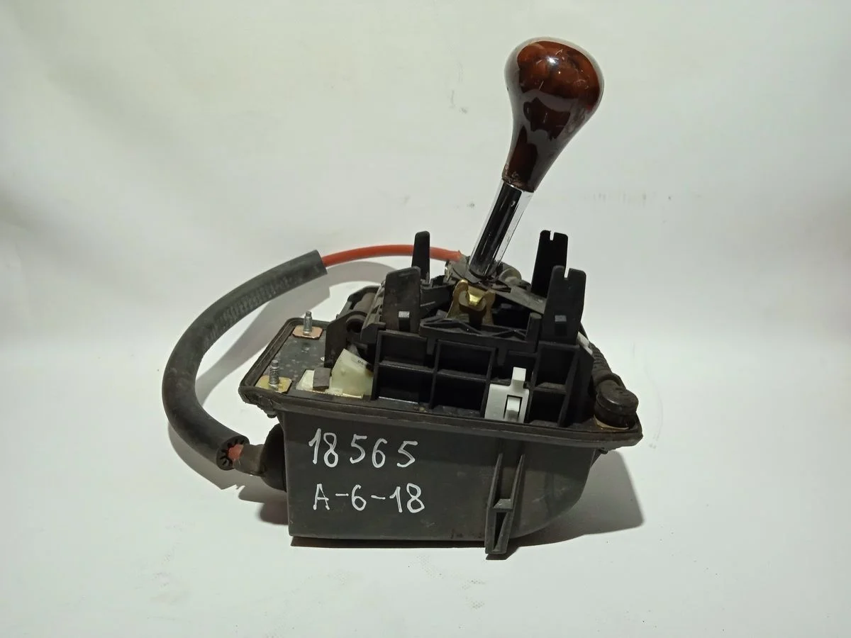 Кулиса АКПП Volkswagen Passat B5 рестайлинг (2000—2005) 3B 3B3 9F8 4B0713041B