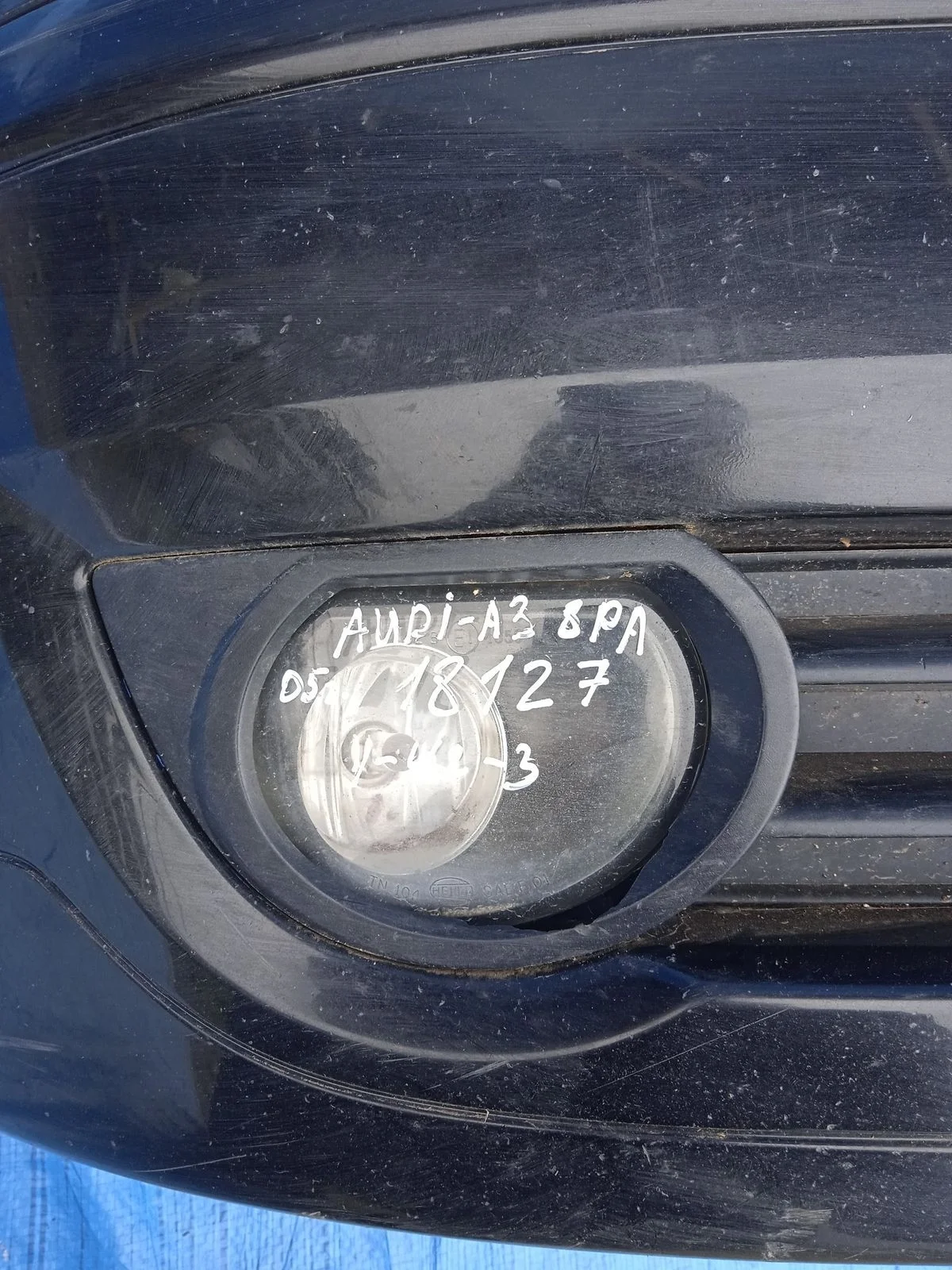 Фара противотуманная правая Audi A3 8P (2003—2005) 8PA 8P0941700A Право Перед