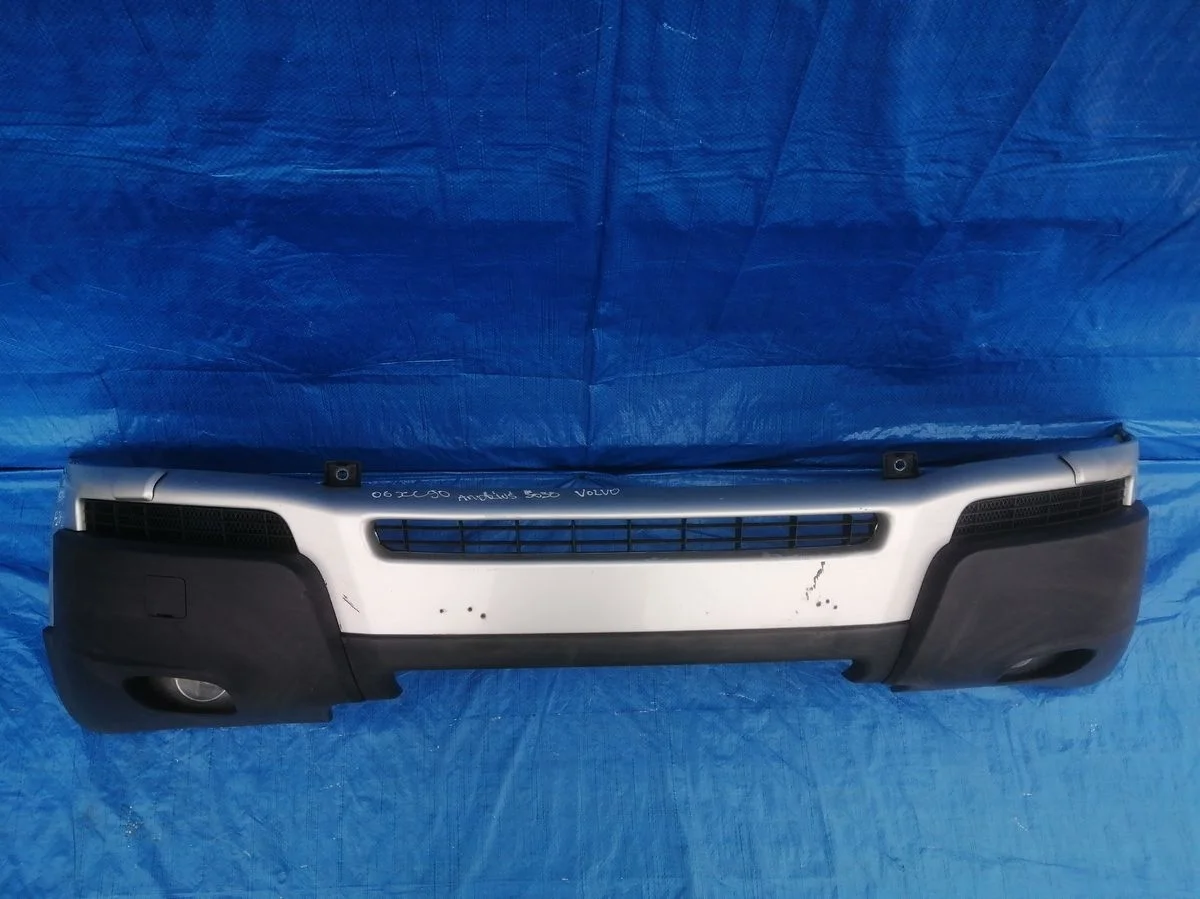 Бампер передний Volvo XC90 I (2002—2006) yv1cz714661285030 39975200  Перед D5244T4