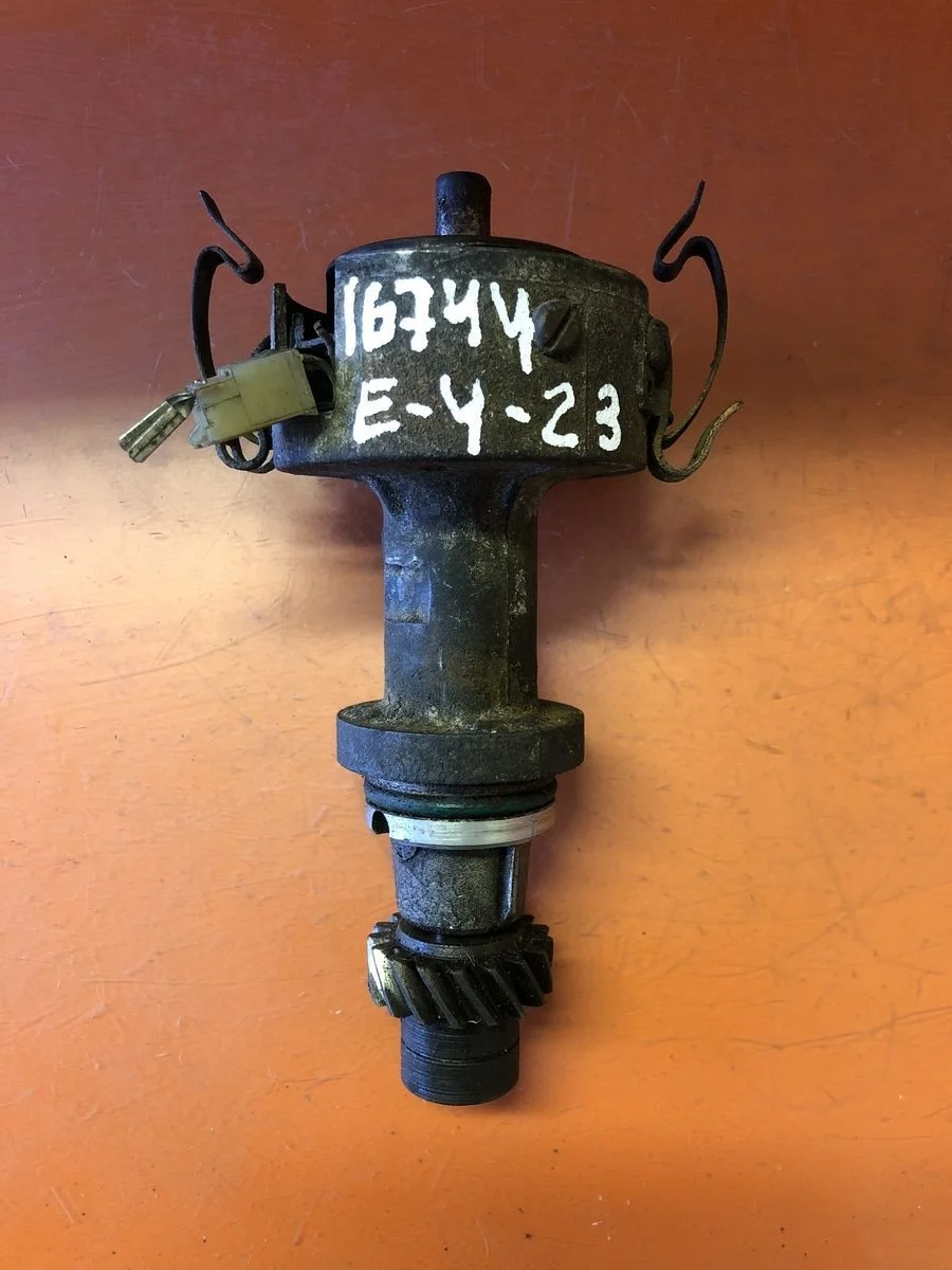 Распределитель зажигания (трамблёр) Audi 80 B3 (1986—1991)