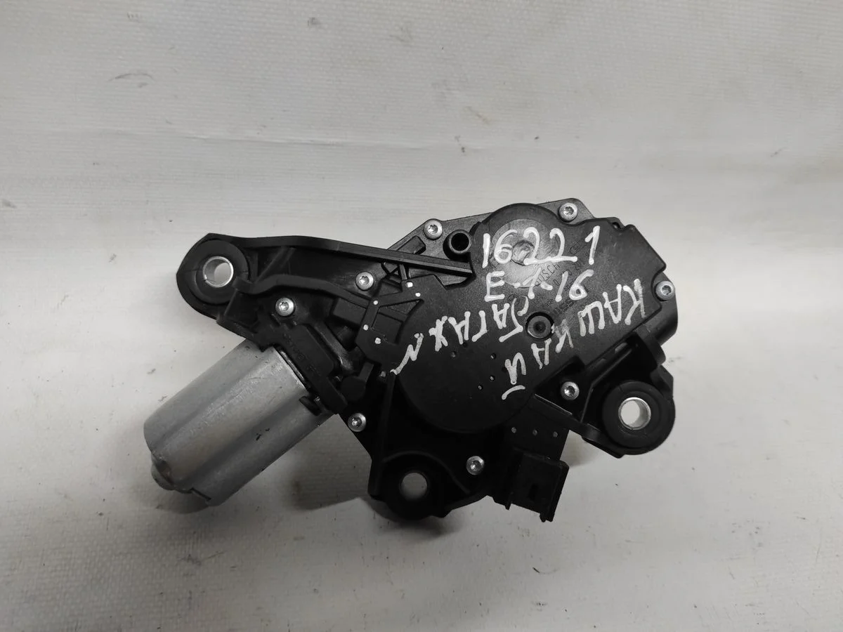 Мотор стеклоочистителя задний Nissan Qashqai I (2006—2010) J10 28710JD000  Зад