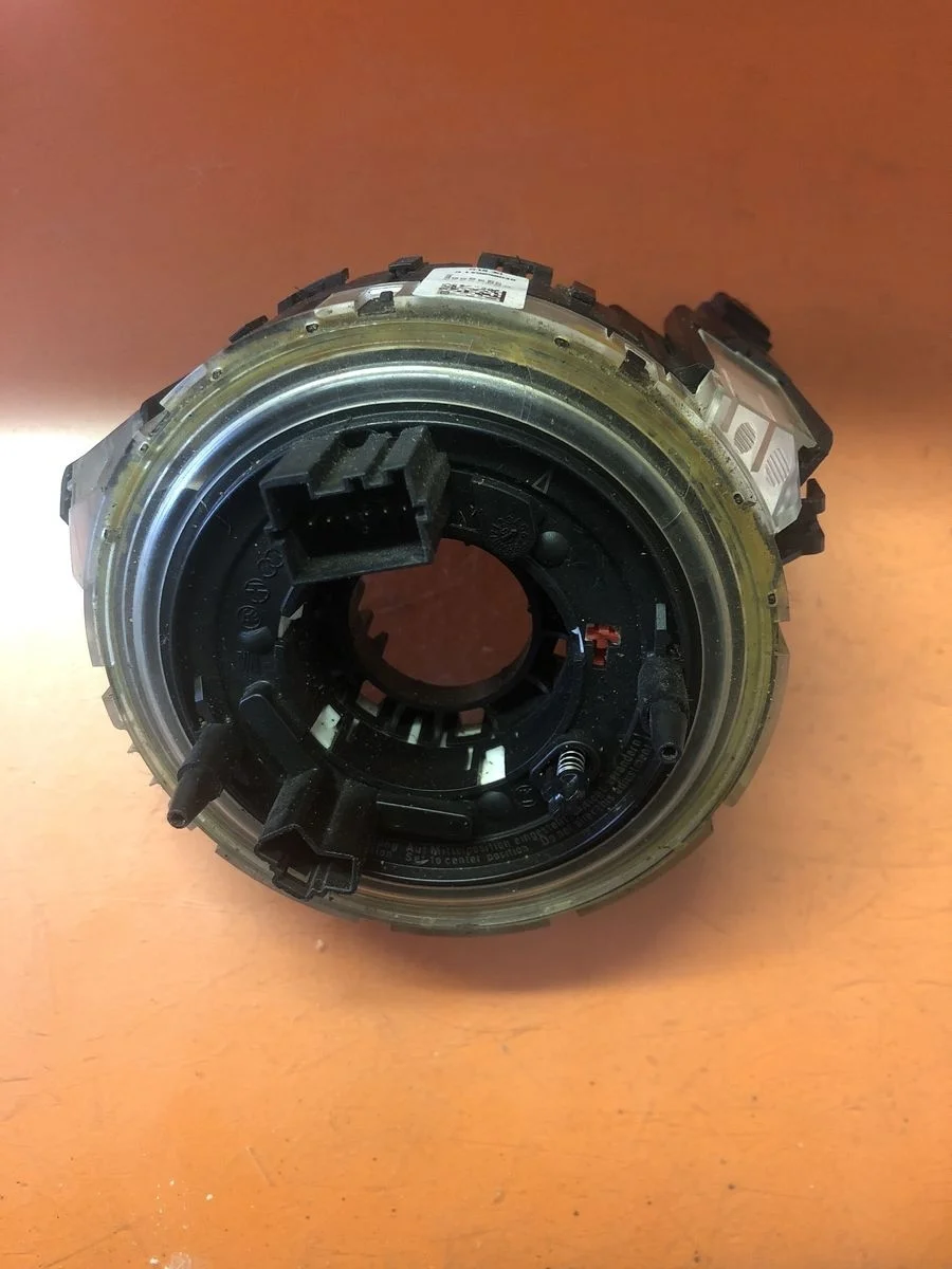 Кольцо (шлейф ) SRS Audi A4 B6 (2000—2006)