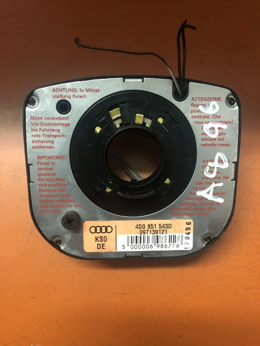 Кольцо (шлейф ) SRS Audi A6 C4 (1994—1997) 4A 4A2 4A5 45 4D0951543D