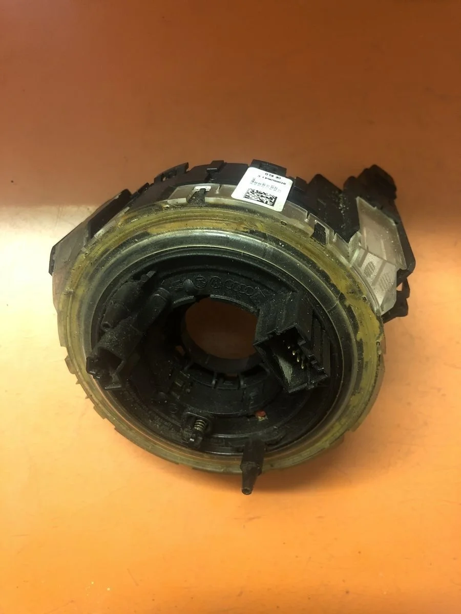 Кольцо (шлейф ) SRS Audi A4 B6 (2000—2006)