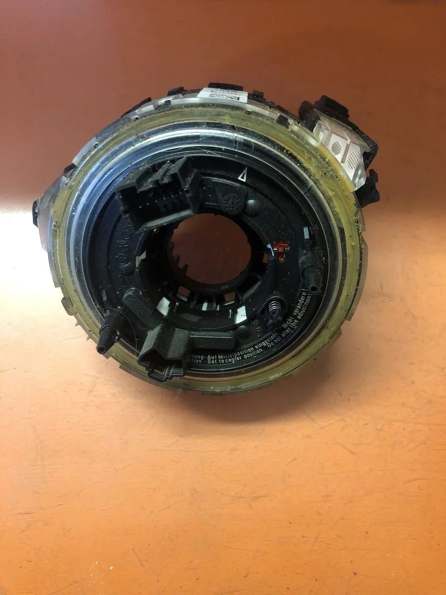 Кольцо (шлейф ) SRS Audi A4 B6 (2000—2006)