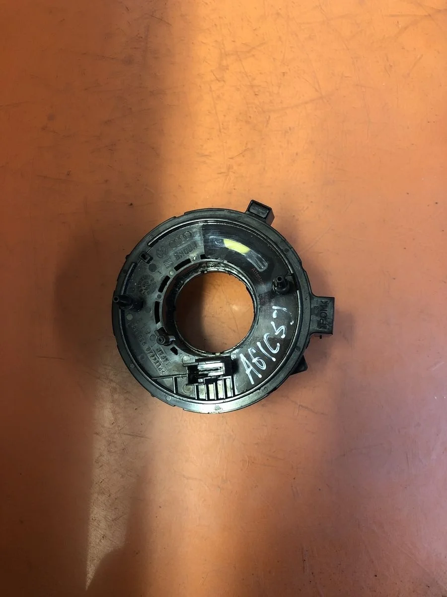 Кольцо (шлейф ) SRS Volkswagen Passat B5 (1996—2001) 3B 3B2 3B5 1J0959653