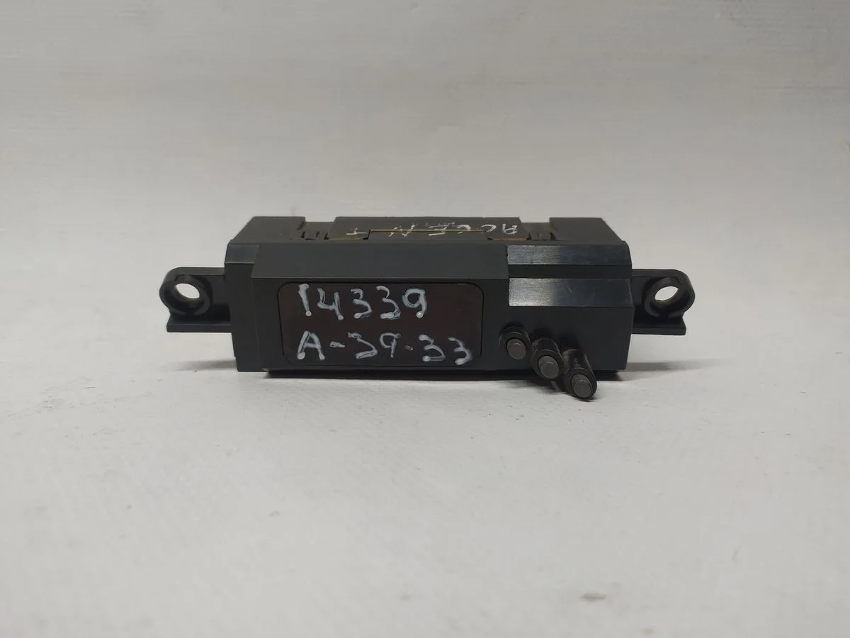 Консоль с часами Hyundai Accent II (1999—2012)