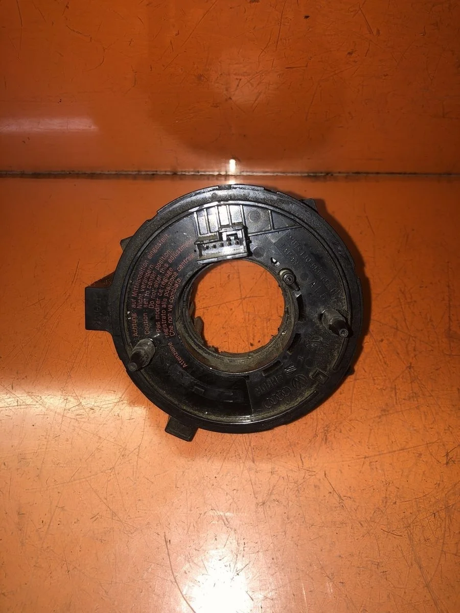 Кольцо (шлейф ) SRS Audi A6 C5 (1997—2001) 1U2 1U5 1J0959653B