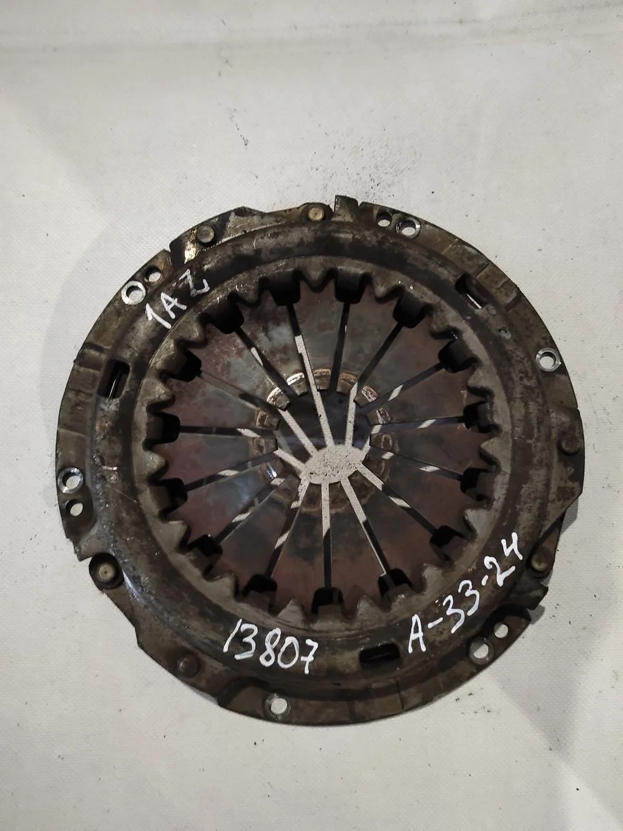 Корзина сцепления Toyota Avensis T220 (1997—2000) T220 220 T210 1 поколение 1AZ   1AZFE 1AZFSE