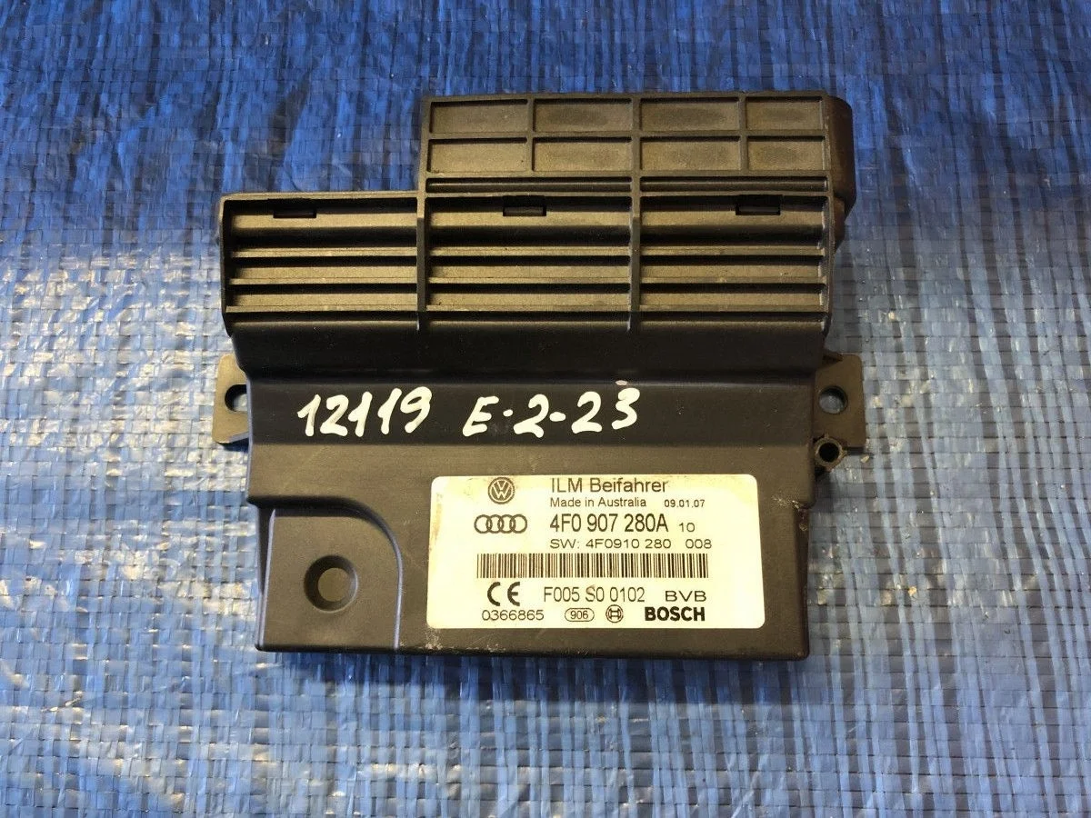 Блок комфорта Audi A6 C6 (2004—2008) 4F2 4F0907280A   BRE