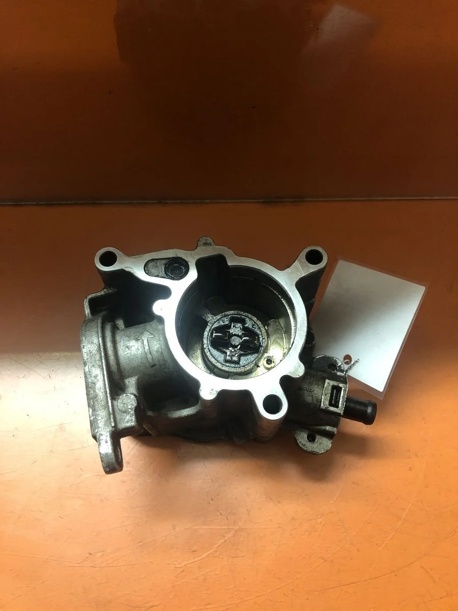 Насос тандемный (вакуумный) Skoda Superb II (2008—2013) 3T 3T4 06J145100B   CDAB/CDAA