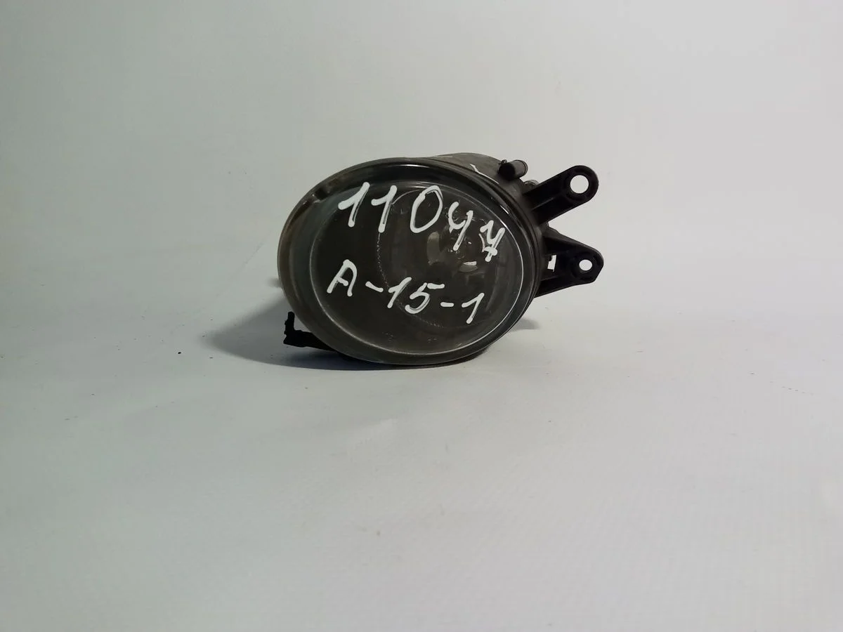 Фара противотуманная левая Audi A4 B6 (2000—2006) 8E 8E5 8EC 8ED B6 8E0941699 Лево Перед