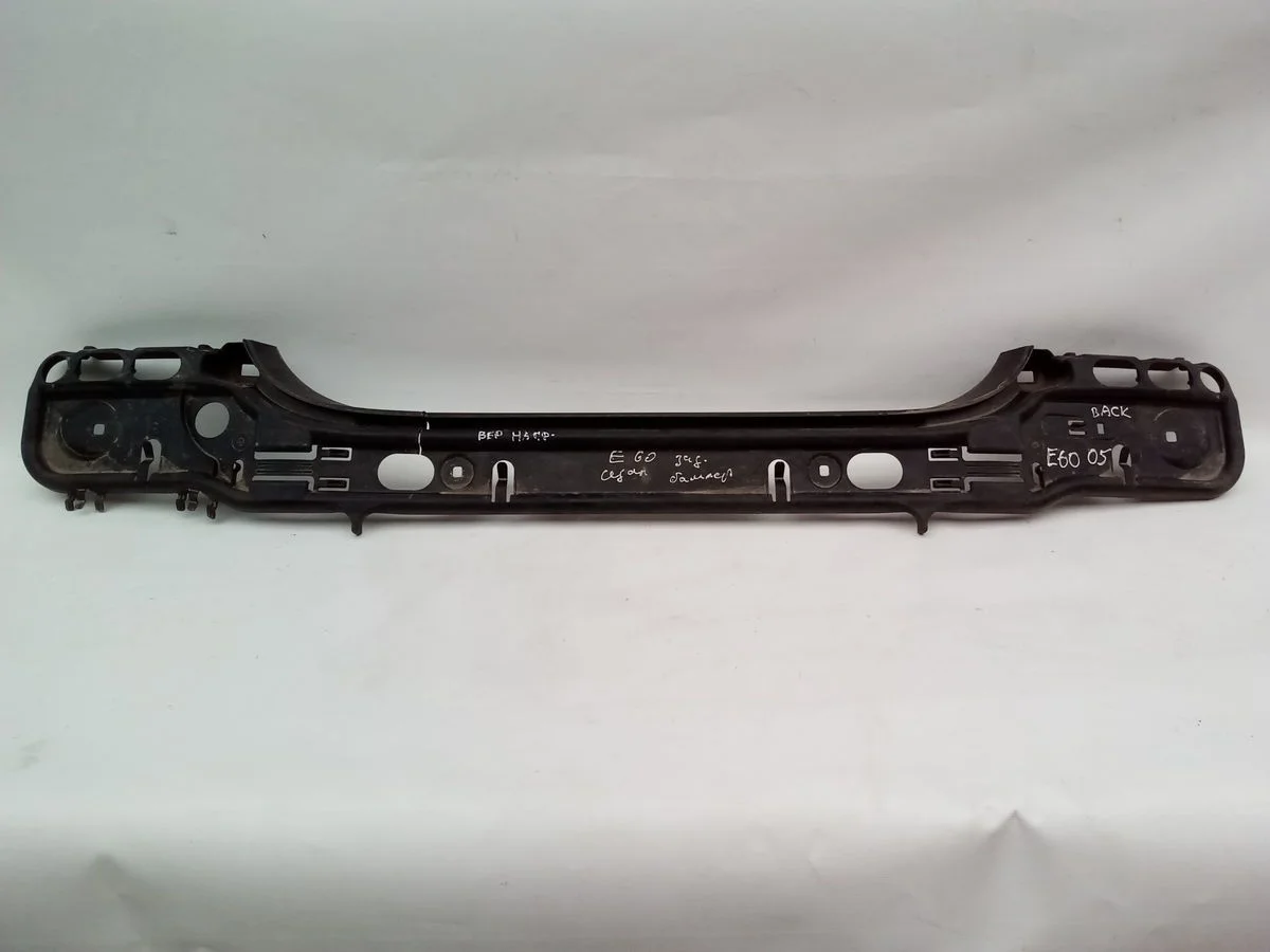 Усилитель заднего бампера BMW 5 серия E60/E61 (2002—2007) E60 E60N 51127056343  Зад