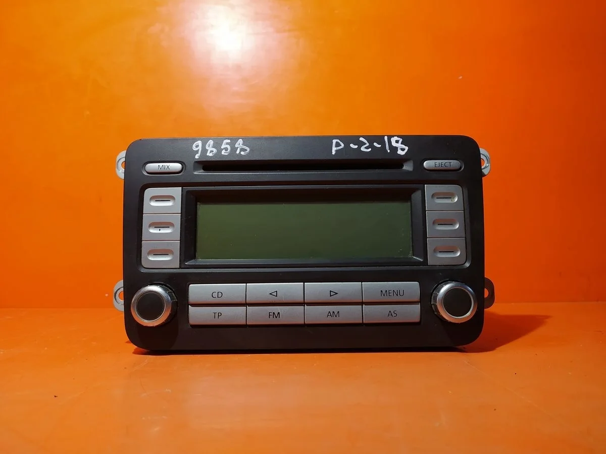 Магнитола Volkswagen Passat B6 (2005—2010) 3C2 3C5 1K0035186T