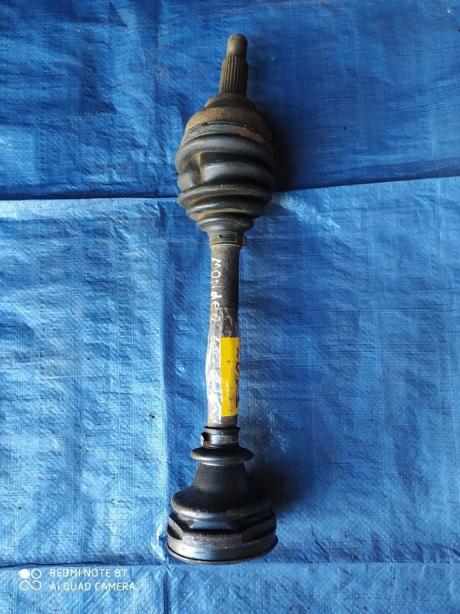 Полуось передняя левая (приводной вал,шрус) Ford Mondeo III (2000—2003)