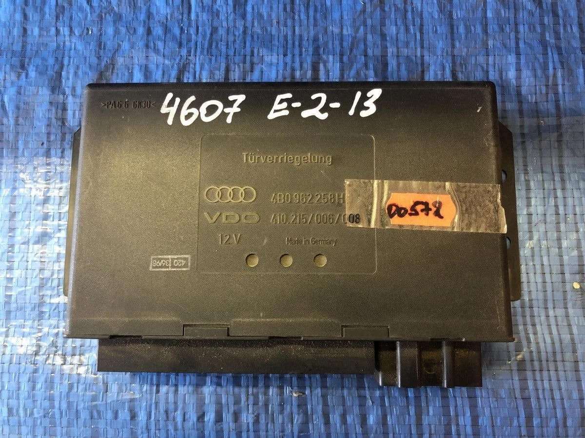 Блок комфорта Audi A6 C5 (1997—2001) 4B2 4B4 C5 4B0962258H