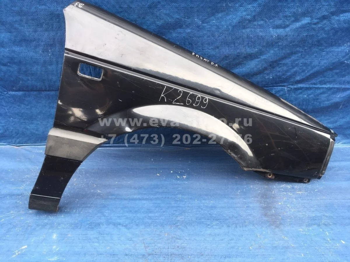 Крыло переднее правое Volkswagen Passat B3 (1988—1993)