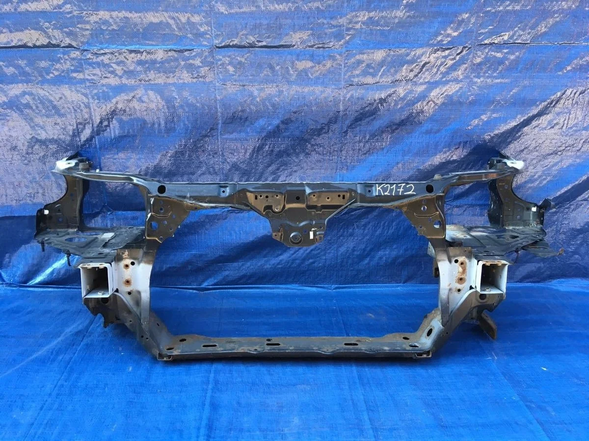 Панель передняя ( рамка ) Honda Accord VII (2002—2006)