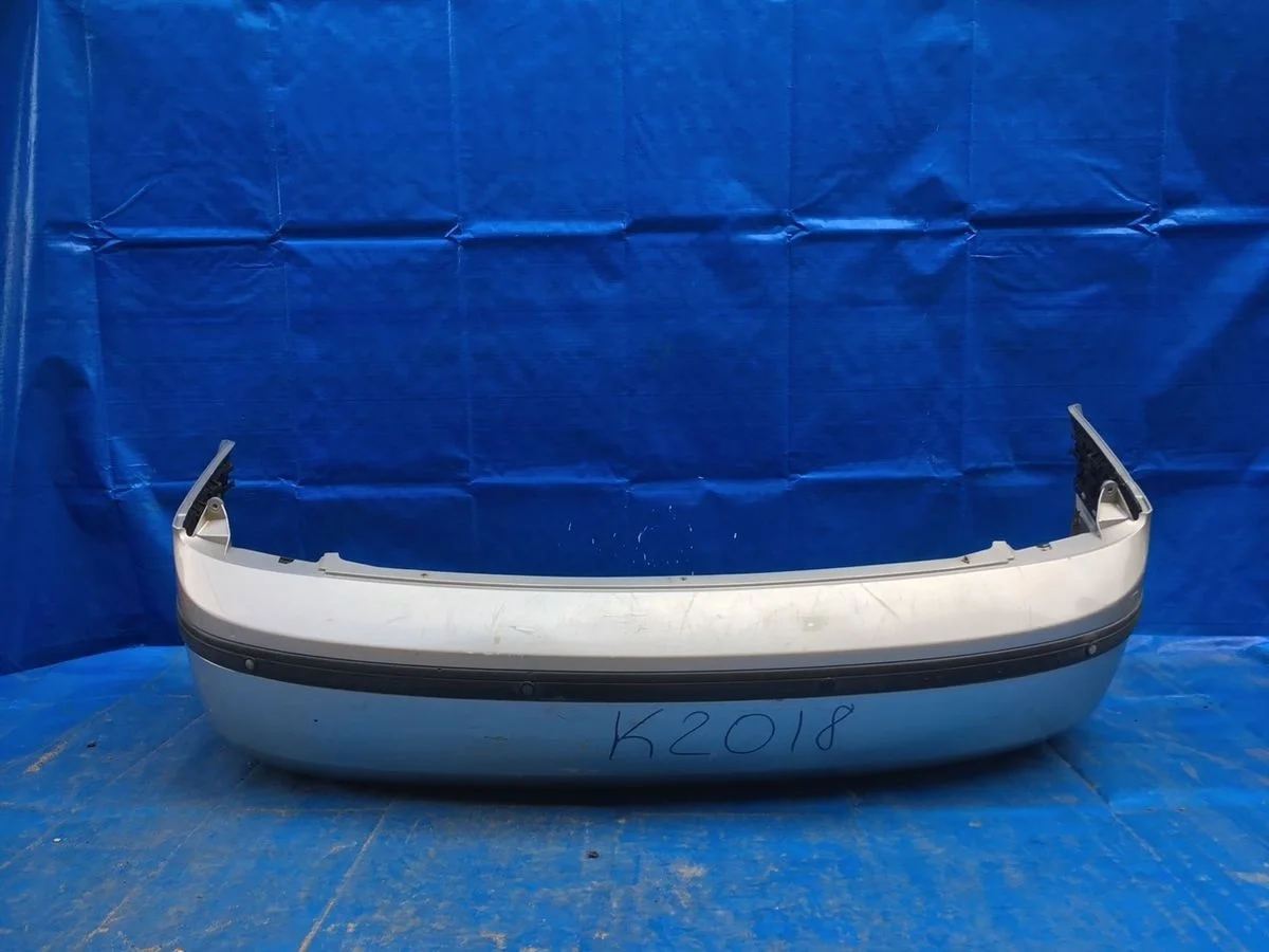 Бампер задний Skoda Superb I (2001—2006) 3U4 3U 3U5807417  Зад