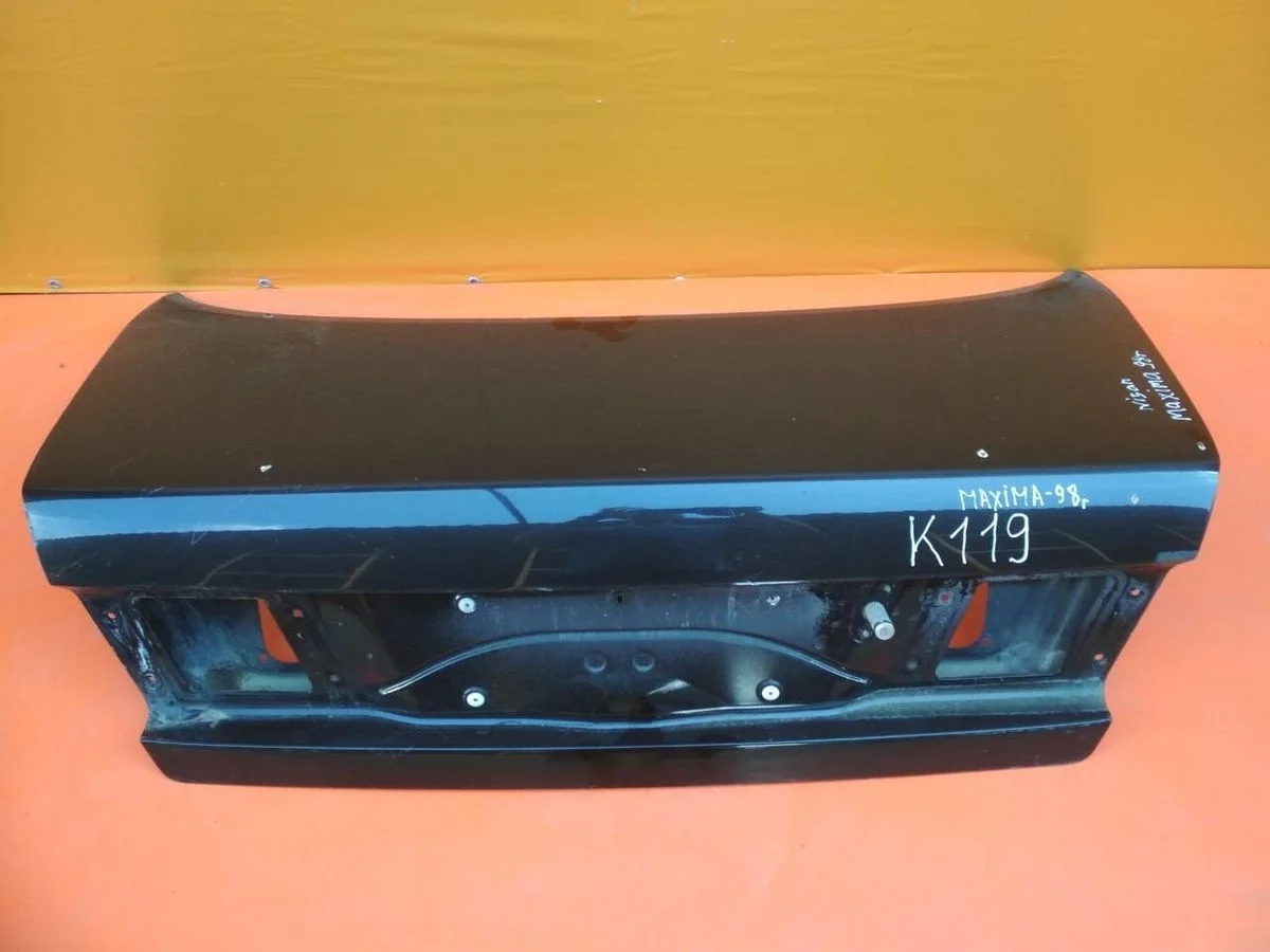 Крышка багажника Nissan Maxima A32 (1994—2000) A32 8430043U30