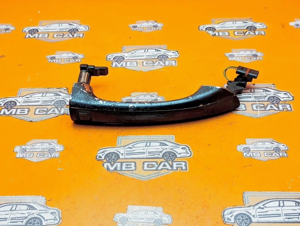 Ручка двери наружняя Mercedes-Benz