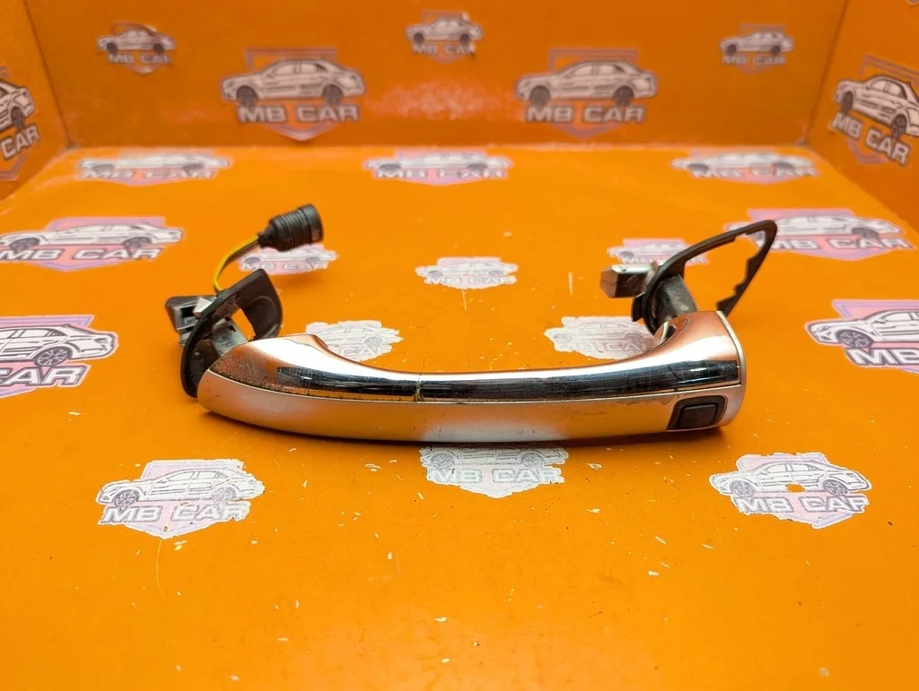 Ручка двери наружняя Mercedes-Benz