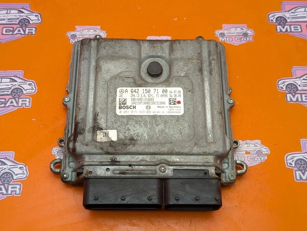 Блок управления двигателем Mercedes-Benz