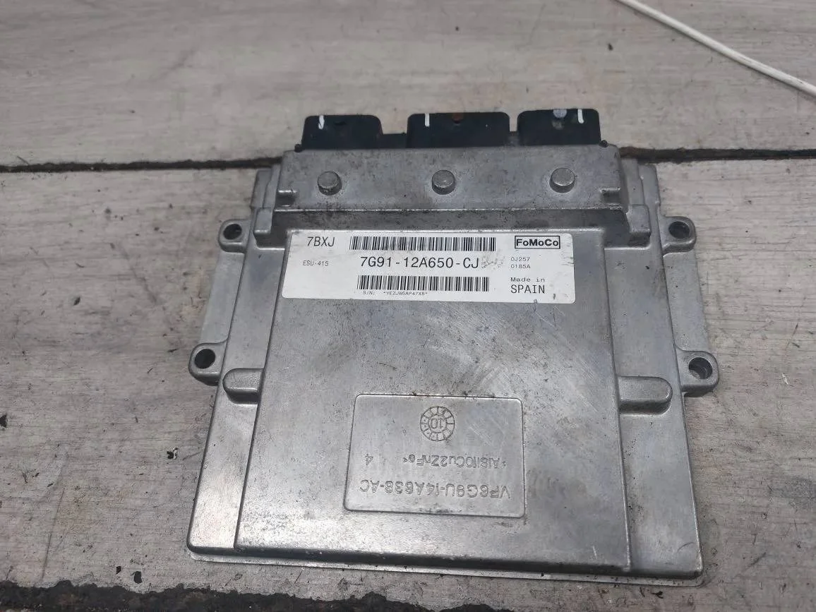 блок управления двигателем Ford Mondeo 4