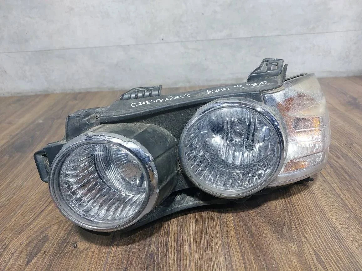 фара левая Chevrolet Aveo T300 T300