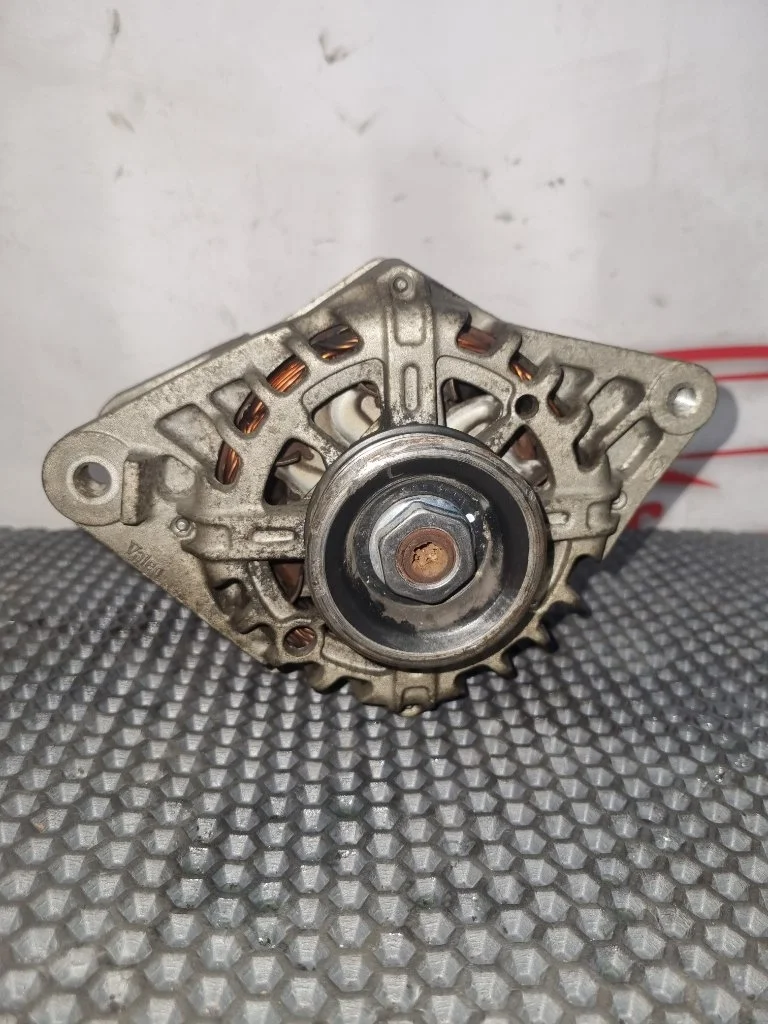 Генератор Hyundai Tucson 2009 3730022650 JM G4GC