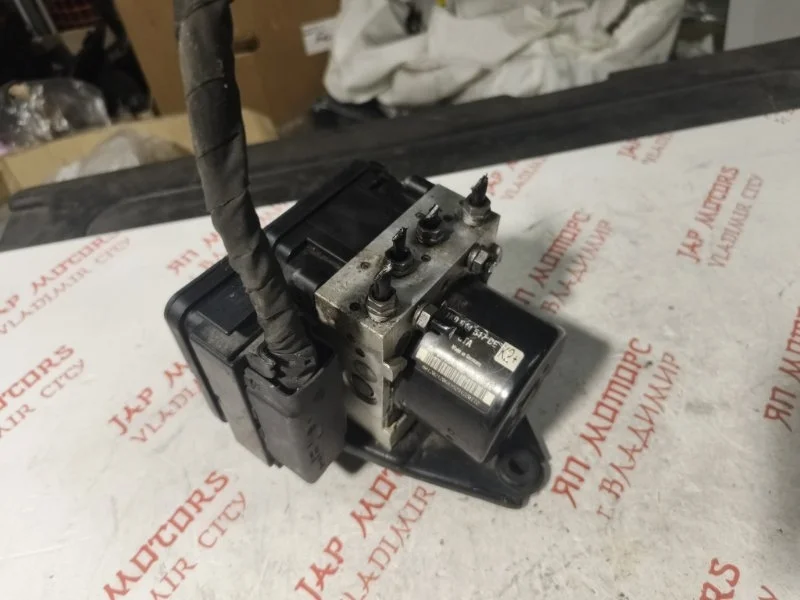 Блок ABS Volkswagen Golf 6 CBZ 2009