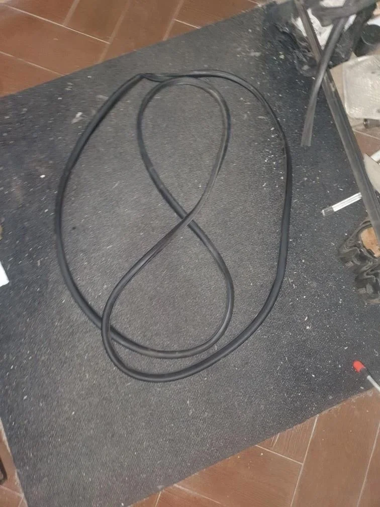 Уплотнитель двери Audi Q5 I рестайлинг (2012—2017)