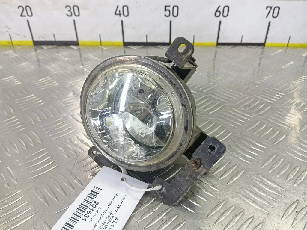 Фара противотуманная передняя Hyundai GETZ I (200